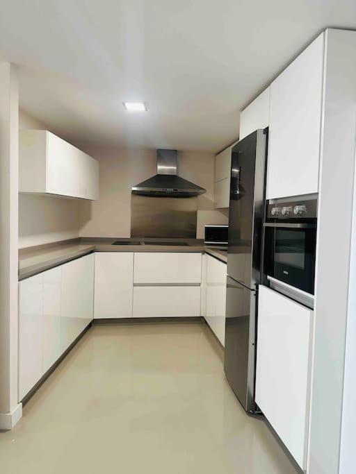 סביליה Apartamento Guadalquivir מראה חיצוני תמונה