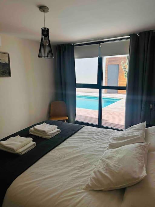 סביליה Apartamento Guadalquivir מראה חיצוני תמונה