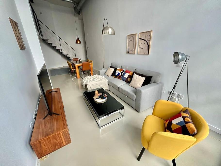 סביליה Apartamento Guadalquivir מראה חיצוני תמונה